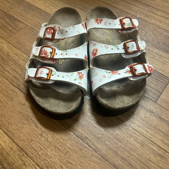 Birkenstock Vegan Floral Sandal - Picture 1 of 10